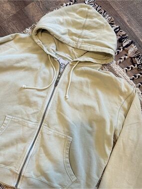 ☾ BDG light sage green full-zip hoodie
